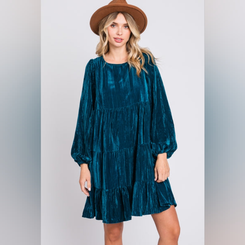 She + Sky Teal Velvet Long Sleeve Tiered Mini Dress Size Large